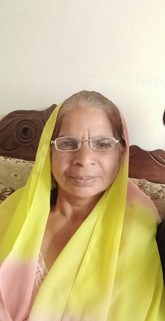 Mrs. Mumtaz Waris